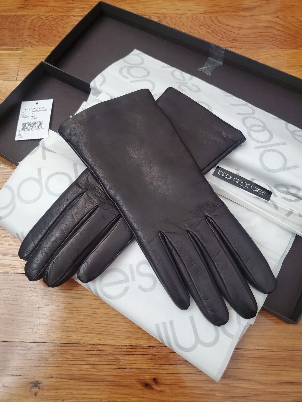 Bloomingdale's Black Italian Leather Gloves